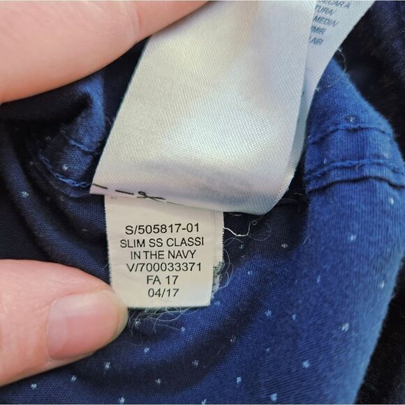 Old Navy The Classic Slim Fit Button Down Short Sleeve Blue Patterned Shirt L - Picture 7 of 7